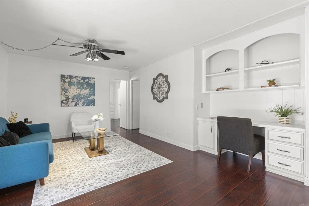 https://cdn.realtyfeed.com/cdn/127/306720313/b6f0dec73d7a2d4080cd5a31a9e72950.webp