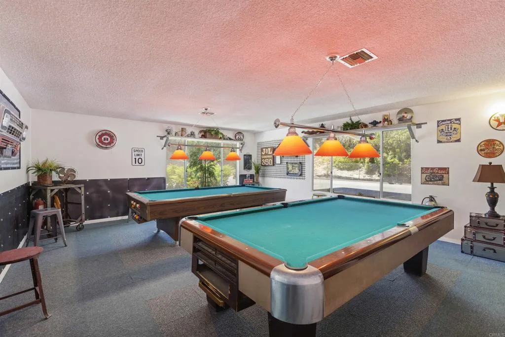 https://cdn.realtyfeed.com/cdn/127/306720313/df18d8e107b956136d26ec2dc1409712.webp