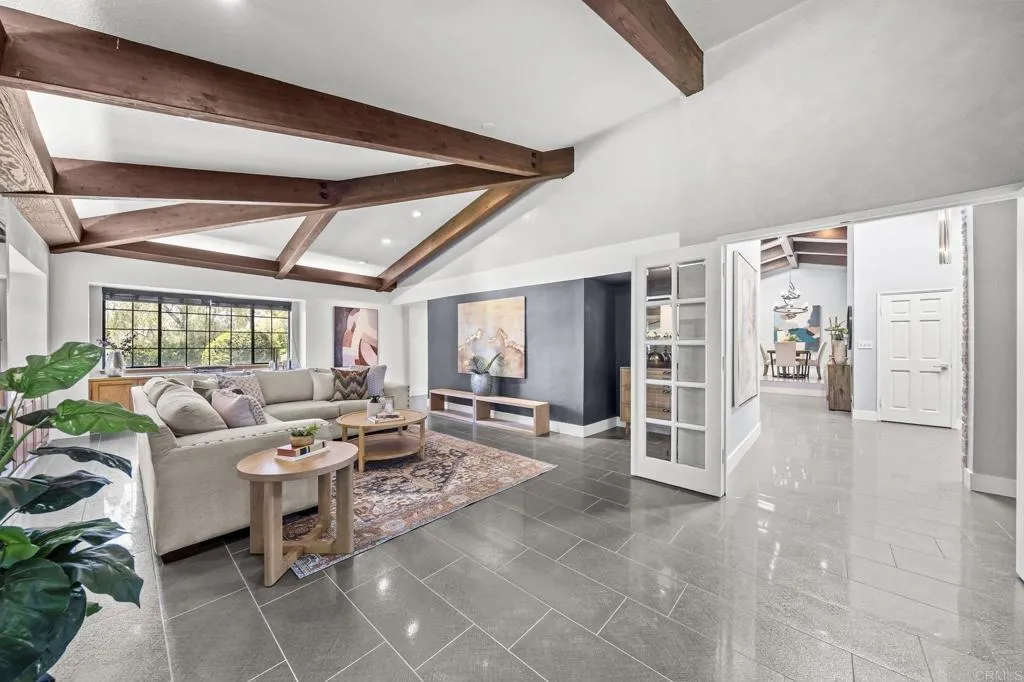 https://cdn.realtyfeed.com/cdn/127/306720332/0b6a3948e61efd846dcf474552cdaeec.webp