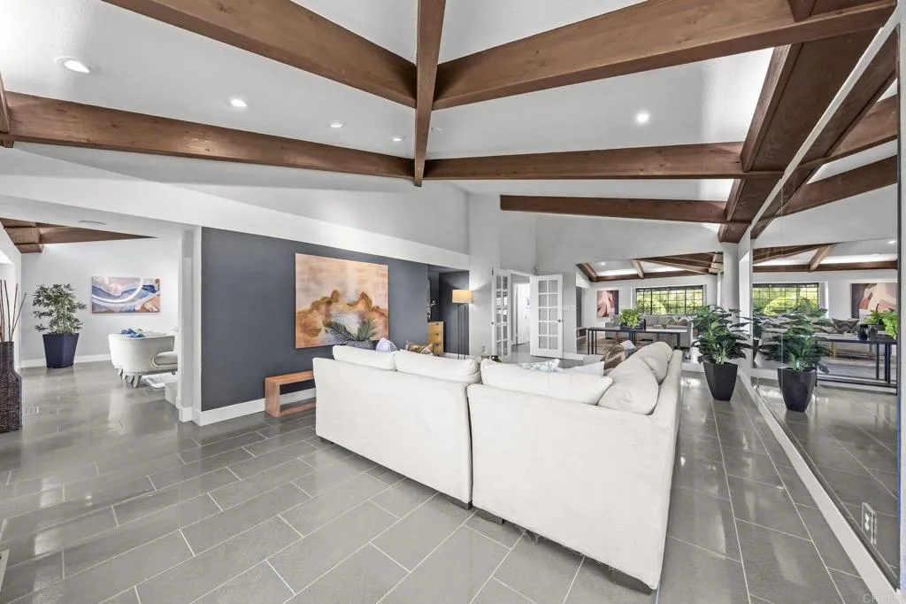 https://cdn.realtyfeed.com/cdn/127/306720332/e264dac2baa006ac196b8787e417b373.webp