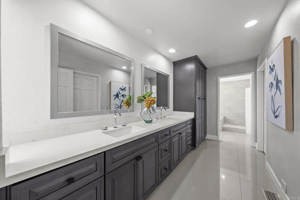https://cdn.realtyfeed.com/cdn/127/306720332/faa57ae2382ed408c20cf54fd63ac809.webp