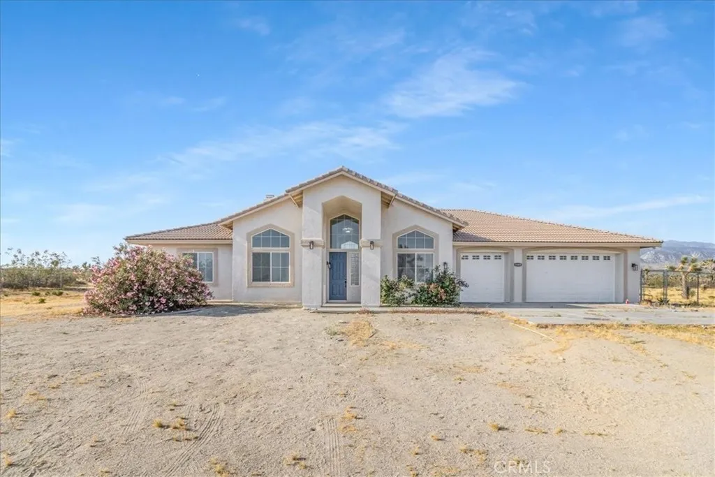 Phelan, CA 92371