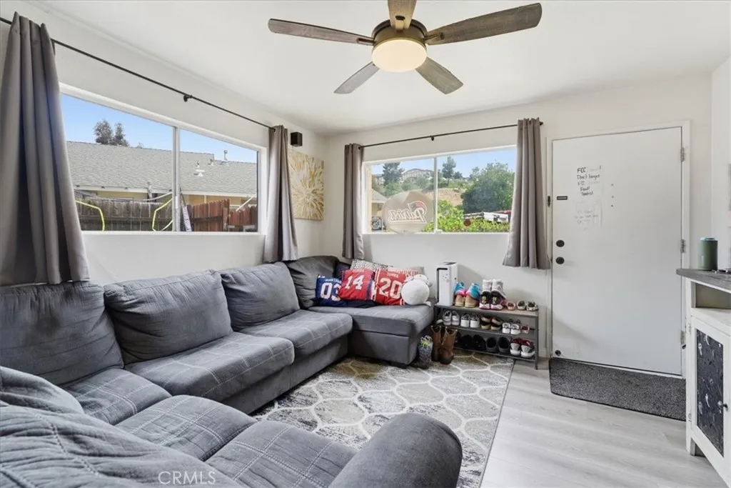 Photo #25: SW26106519 Listing: Photo #25