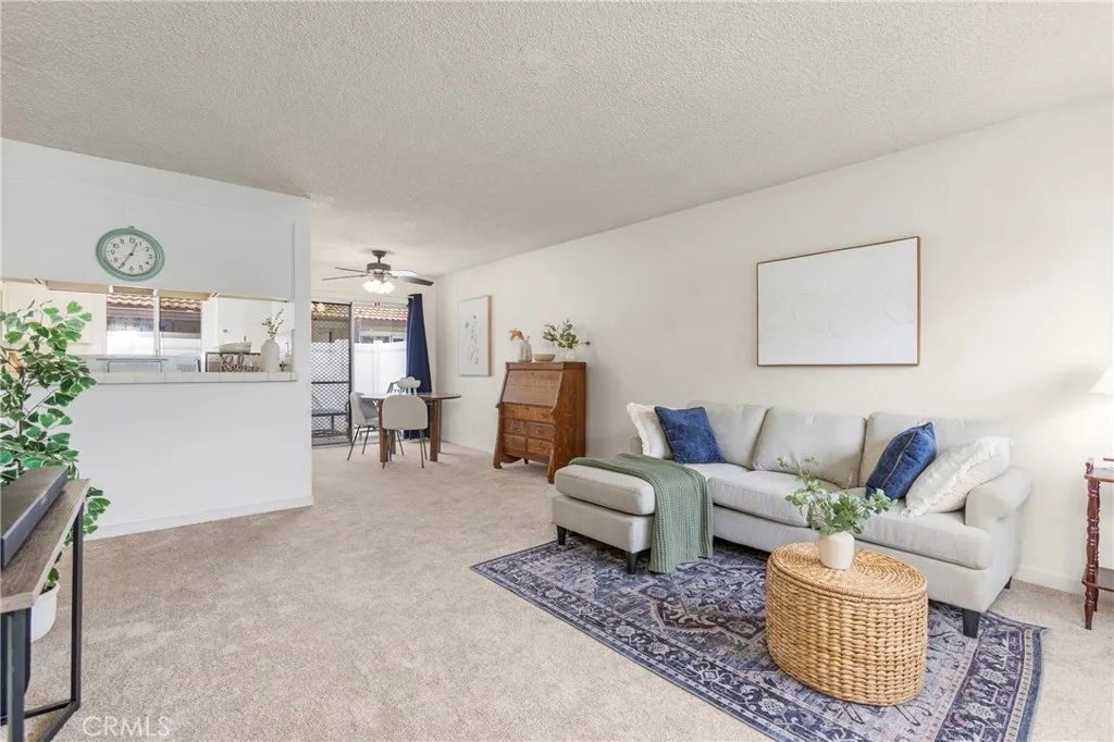 La Habra, CA 90631