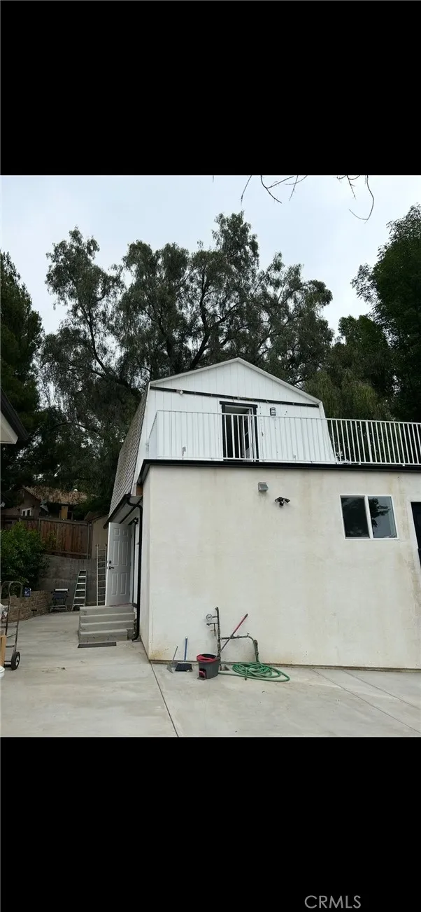 Shadow Hills, CA 91040