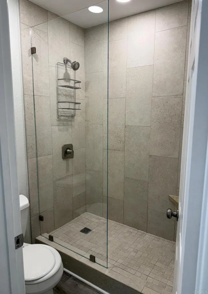 https://cdn.realtyfeed.com/cdn/127/306720378/7c37155a009e6f01d37a2f21e55217b4.webp