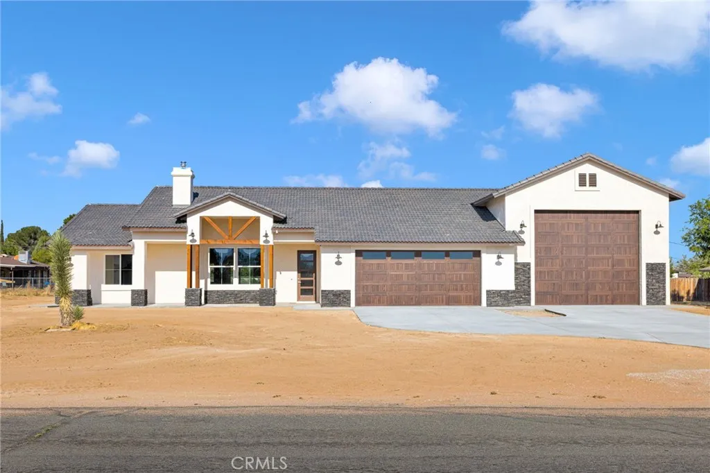 Apple Valley, CA 92307