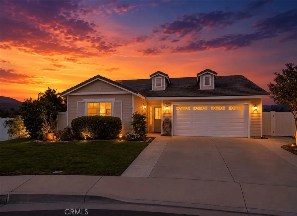 Corona, CA 92883