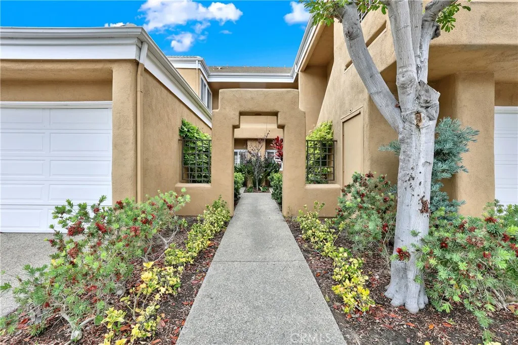 Irvine, CA 92612