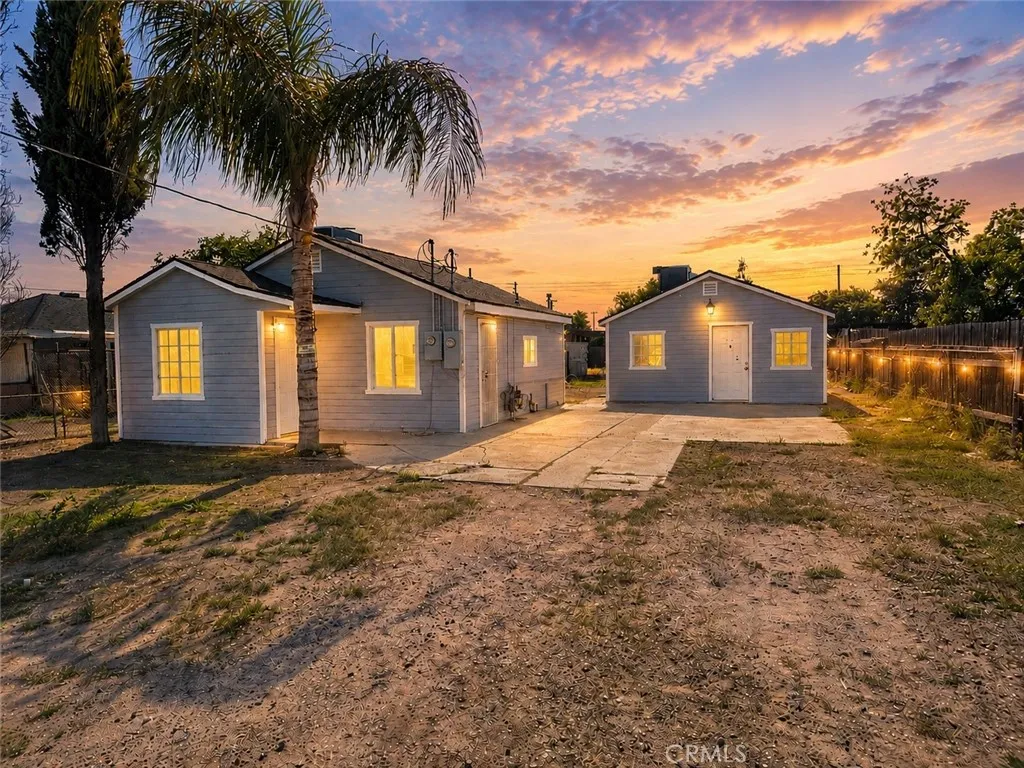 Bakersfield, CA 93304