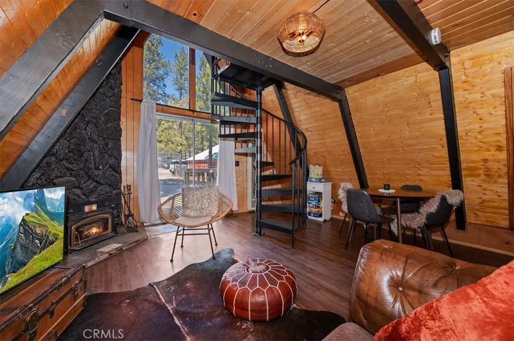 110 E North Shore Drive, Big Bear City, CA 92314 - Photo 4 of 17, Big Bear City, CA