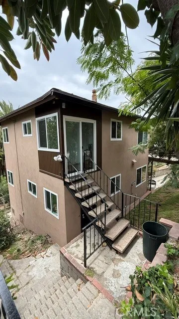 Los Angeles, CA 90039
