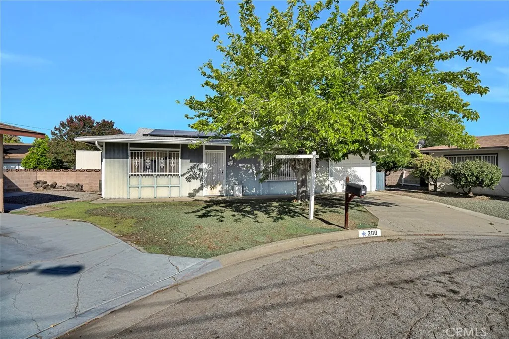 Hemet, CA 92543