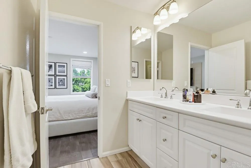 https://cdn.realtyfeed.com/cdn/127/306720517/03d3e4a457b80b8b840aed54ee7f51d2.webp