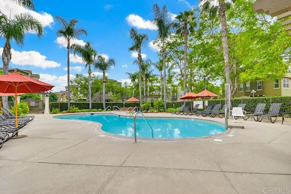 https://cdn.realtyfeed.com/cdn/127/306720517/047182ed0d1983032e75eebc4672c867.webp
