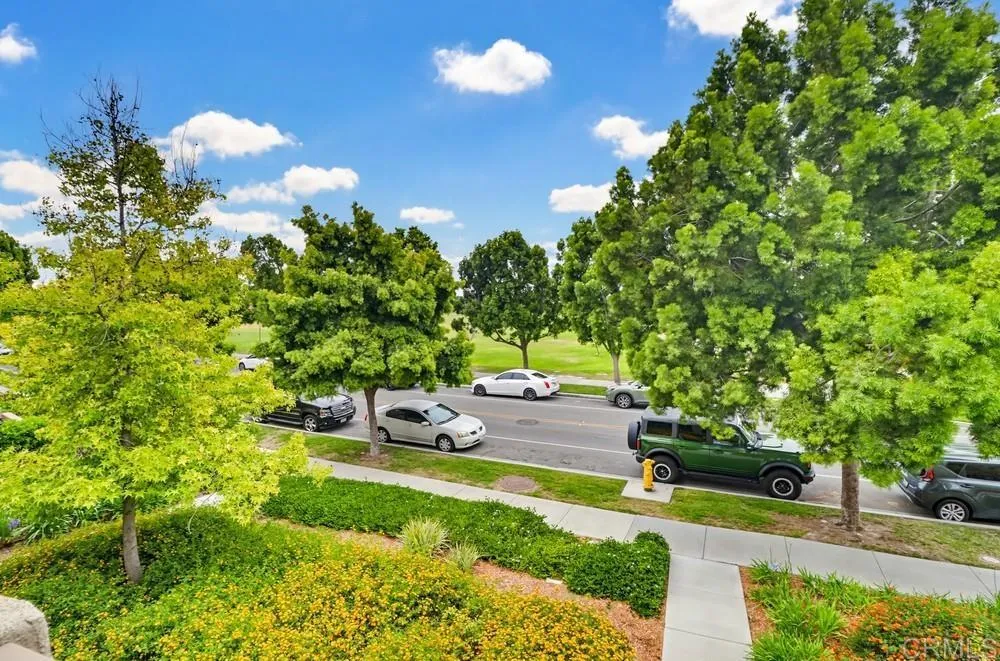 https://cdn.realtyfeed.com/cdn/127/306720517/04778e26df51775a7fc33e6a97965de1.webp