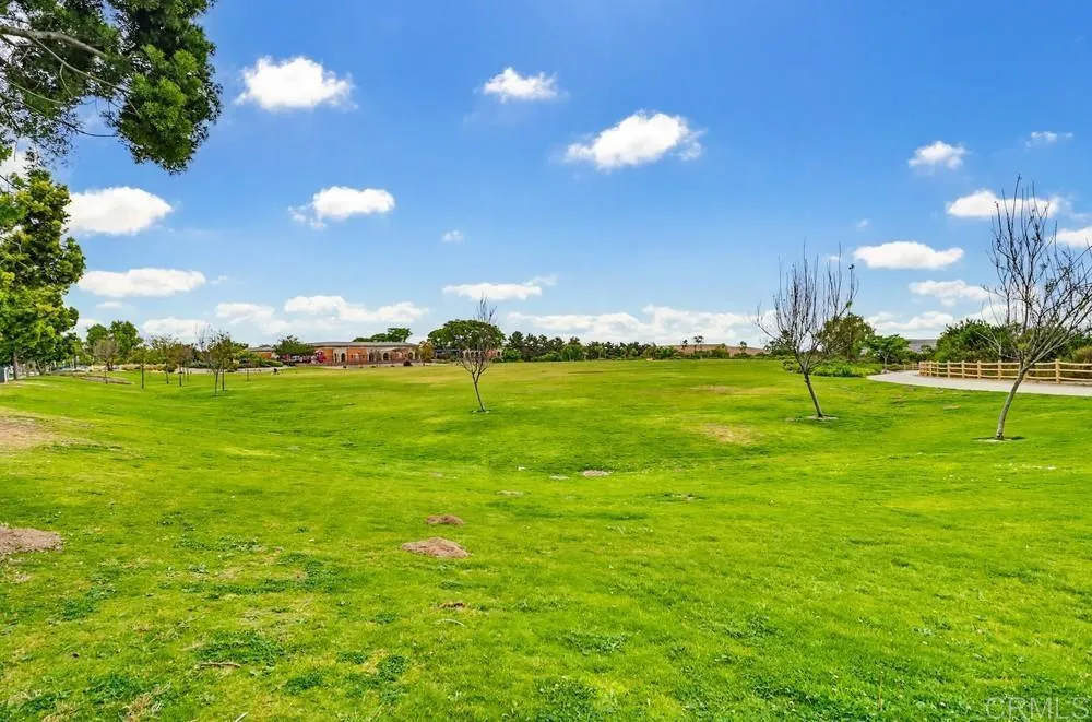 https://cdn.realtyfeed.com/cdn/127/306720517/34e63985ade9ed79819fdeb563f403fc.webp