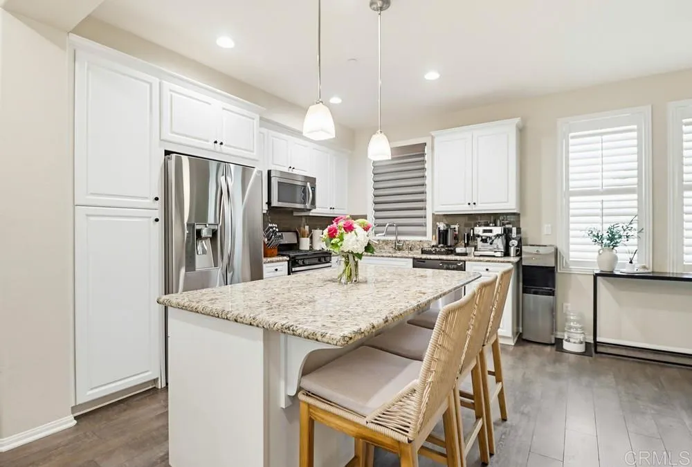 https://cdn.realtyfeed.com/cdn/127/306720517/62177d2760739fcfaa7c294270c3ae3d.webp