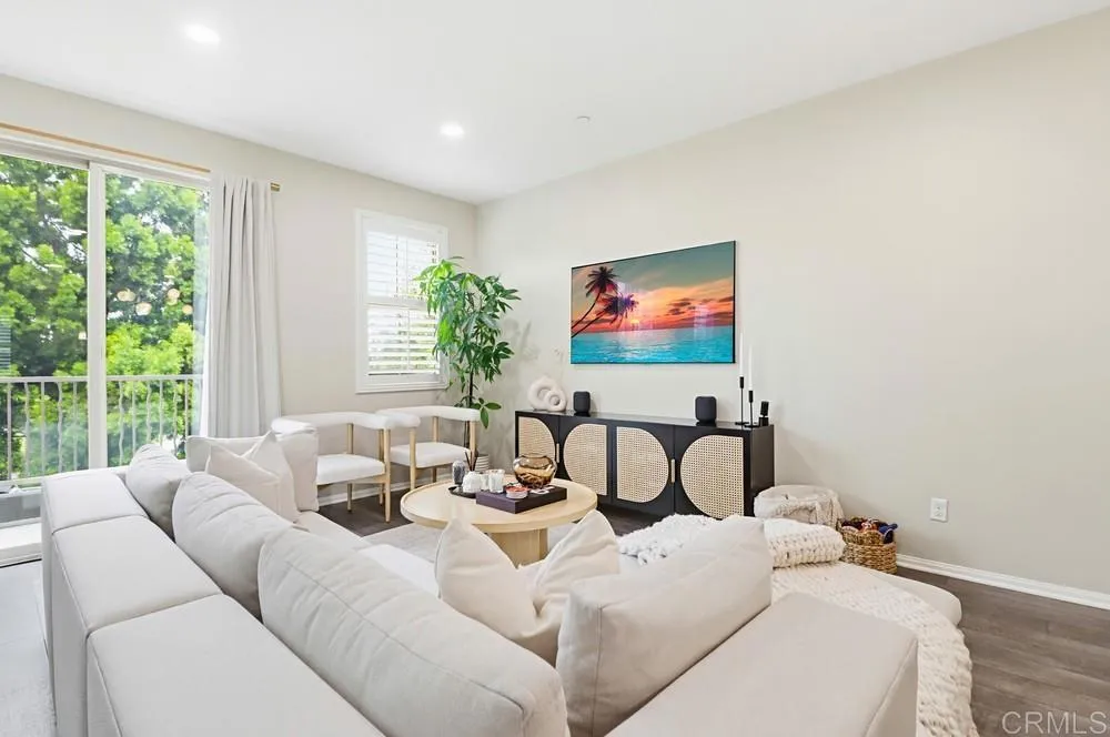 https://cdn.realtyfeed.com/cdn/127/306720517/627acc83ea2cbab6fcef14eb41ac0280.webp
