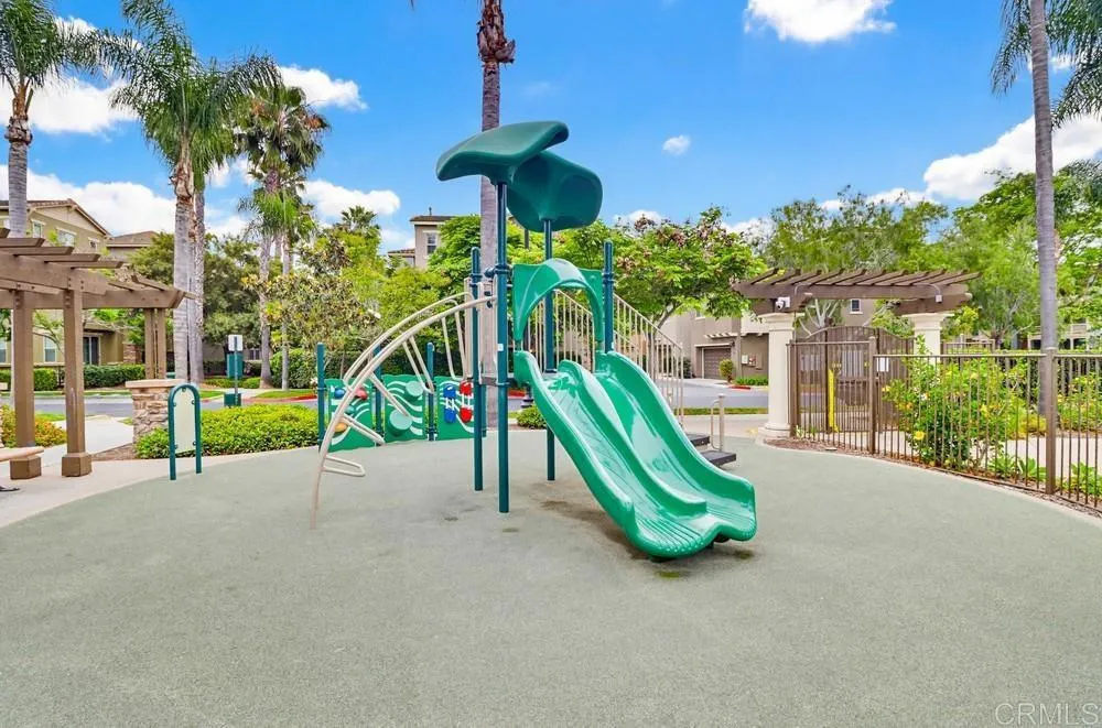 https://cdn.realtyfeed.com/cdn/127/306720517/858acdd645e593c46a9d96a903d37b13.webp