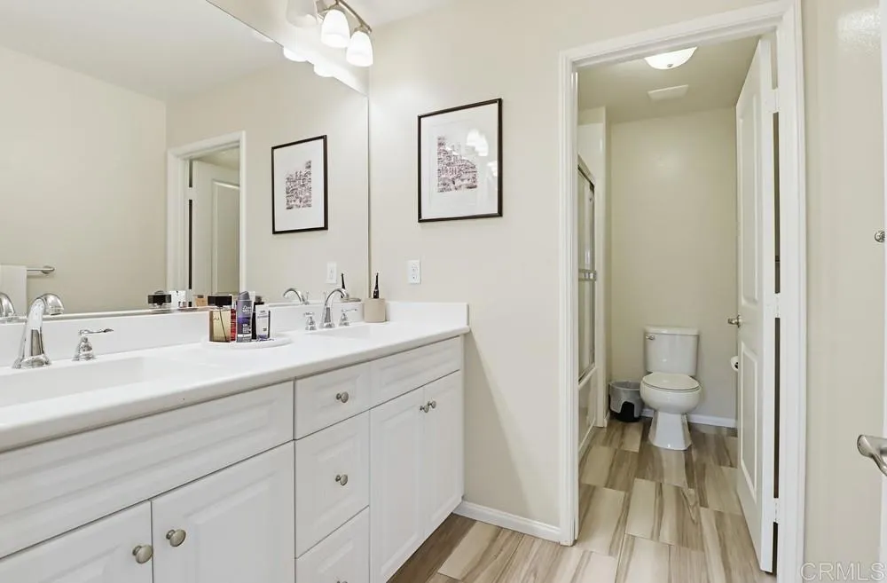https://cdn.realtyfeed.com/cdn/127/306720517/a264a1ded060999075457d29dc5c1181.webp