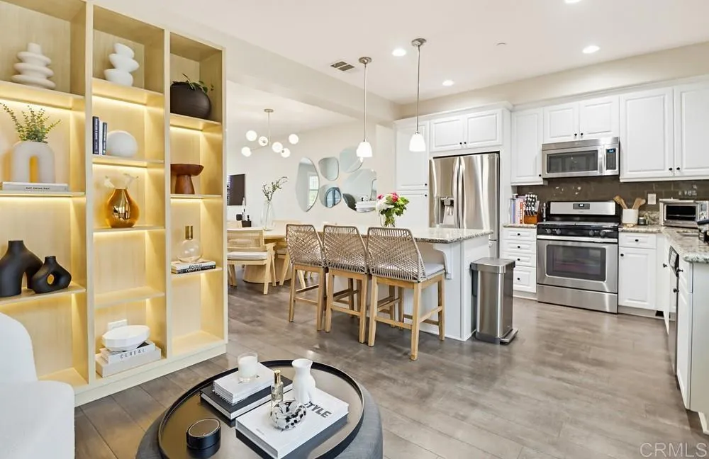 https://cdn.realtyfeed.com/cdn/127/306720517/a97ad4fa6bc3135f8cb24071a949a2bc.webp