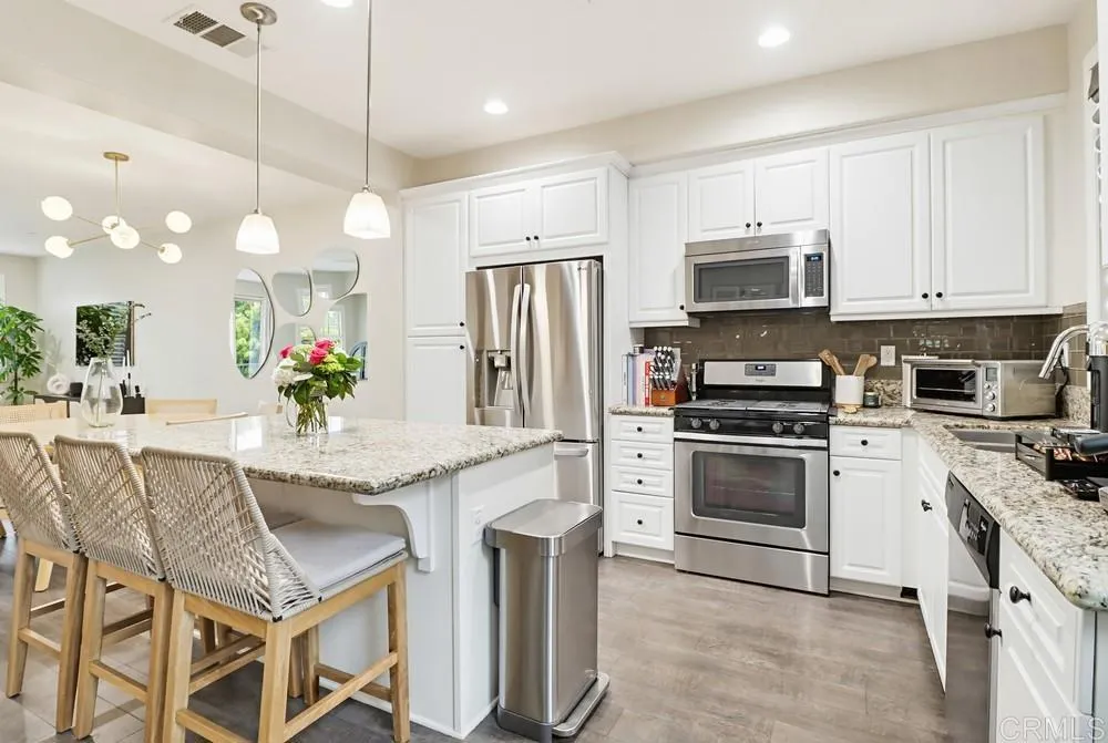 https://cdn.realtyfeed.com/cdn/127/306720517/be89973342ba5c4be4e5ae2fd5e296eb.webp