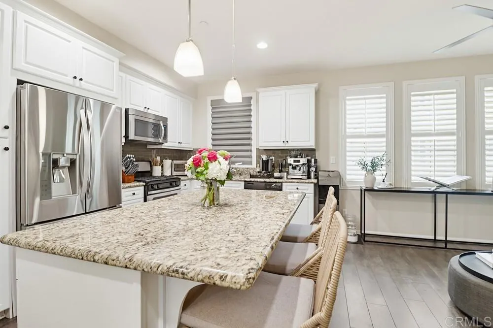 https://cdn.realtyfeed.com/cdn/127/306720517/ca5965837fb7500d5551d6799c9e74db.webp
