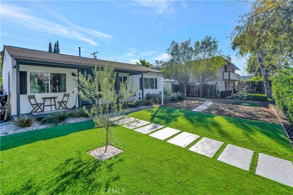 Valley Village, CA 91606