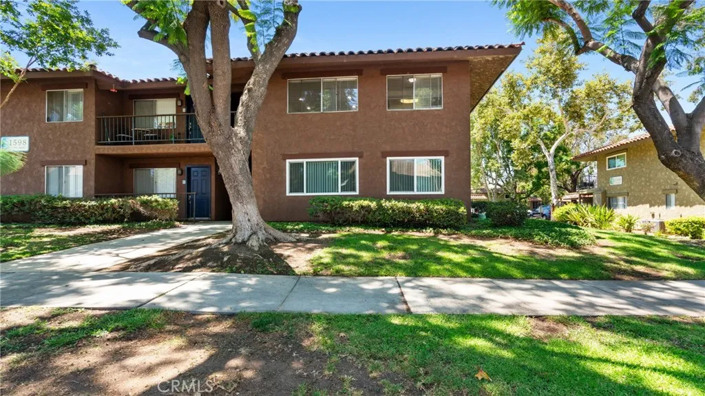 Corona, CA 92882