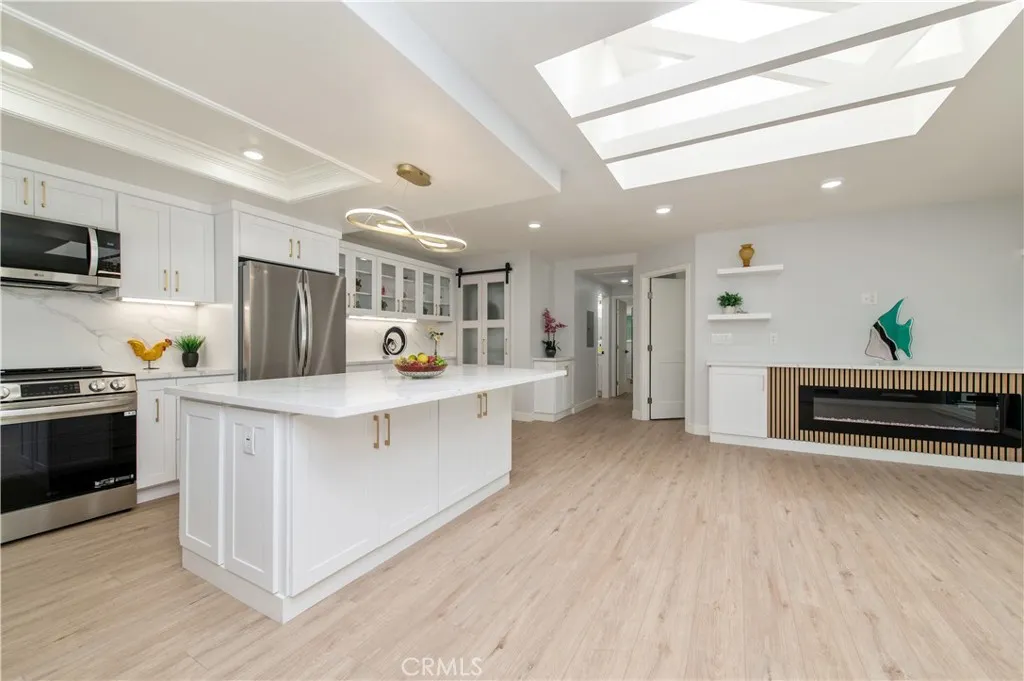 Laguna Woods, CA 92637