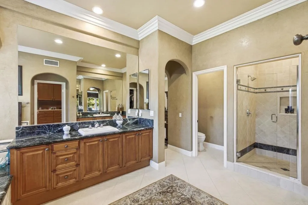 https://cdn.realtyfeed.com/cdn/127/306720602/13822f47a83953852440bde32292a7a5.webp