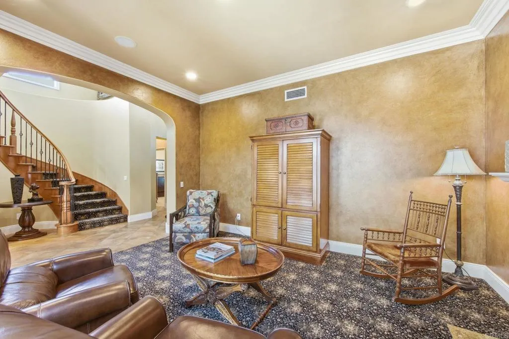 https://cdn.realtyfeed.com/cdn/127/306720602/3a894df52386ddcee988f247d90c11e3.webp
