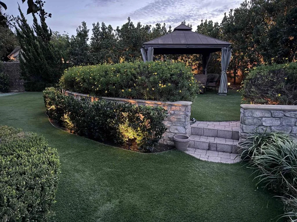 https://cdn.realtyfeed.com/cdn/127/306720602/4a88da9da01e5103df013e344920b861.webp