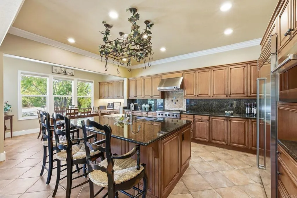 https://cdn.realtyfeed.com/cdn/127/306720602/e9eeb841faed82c304ffe97953b49ef8.webp