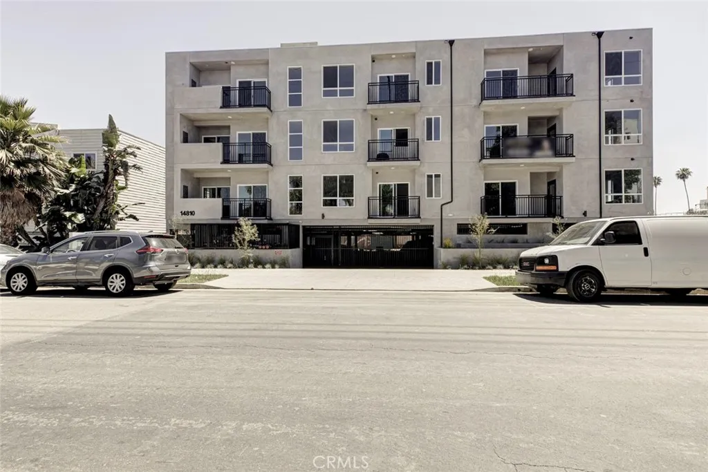Van Nuys, CA 91411