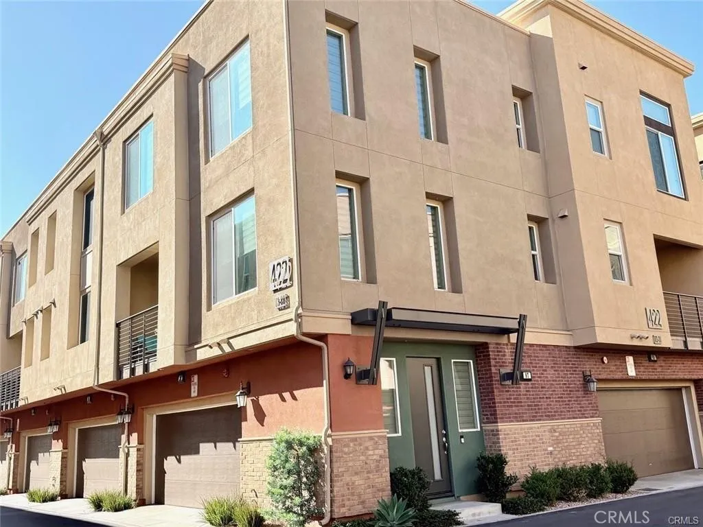 Glendora, CA 91740