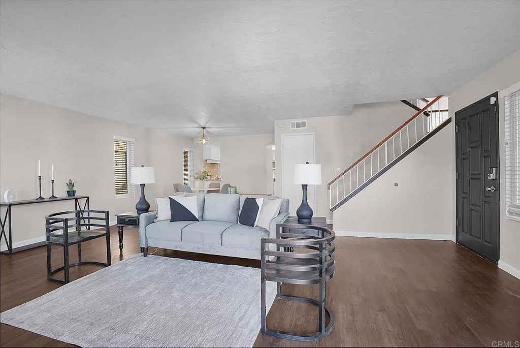 https://cdn.realtyfeed.com/cdn/127/306720673/3bb3c713119a11e14185f0d00e44928a.webp
