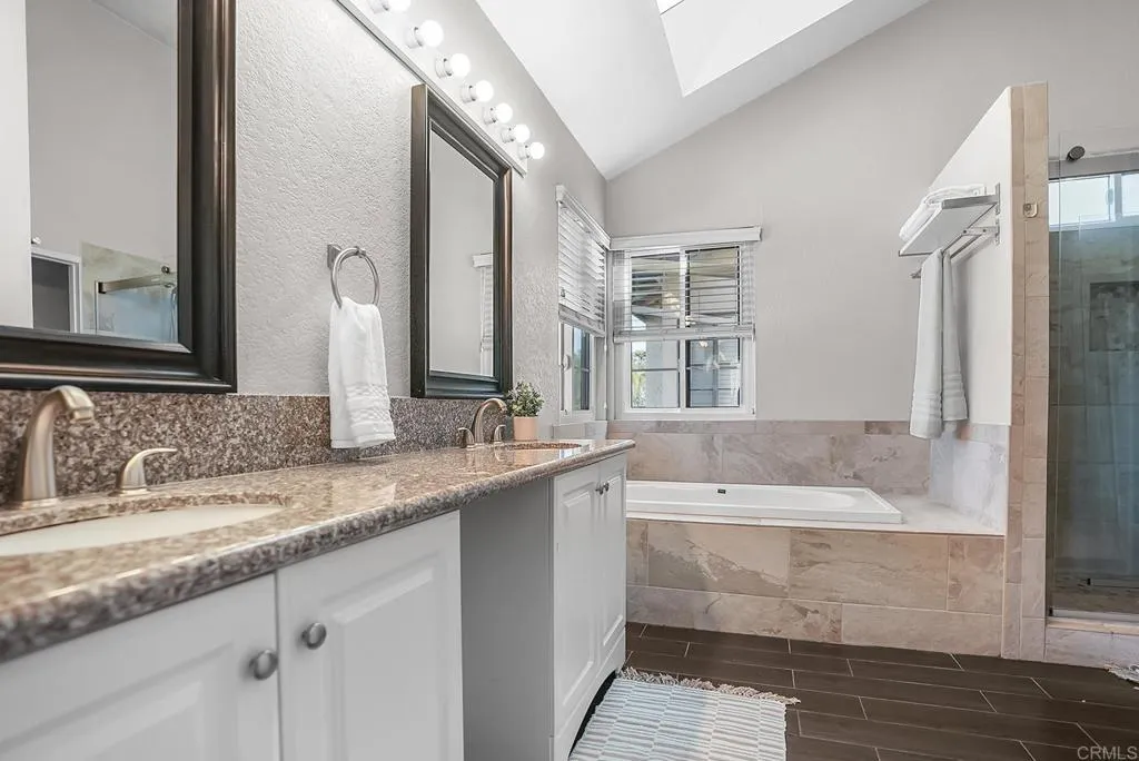 https://cdn.realtyfeed.com/cdn/127/306720673/6281c82eacf8a13ab8cb87625776e2d7.webp
