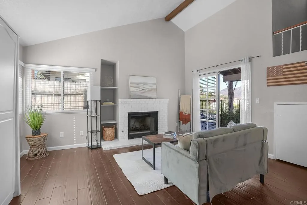 https://cdn.realtyfeed.com/cdn/127/306720673/d93ab86cad36e8dc37be63d1598b2d81.webp