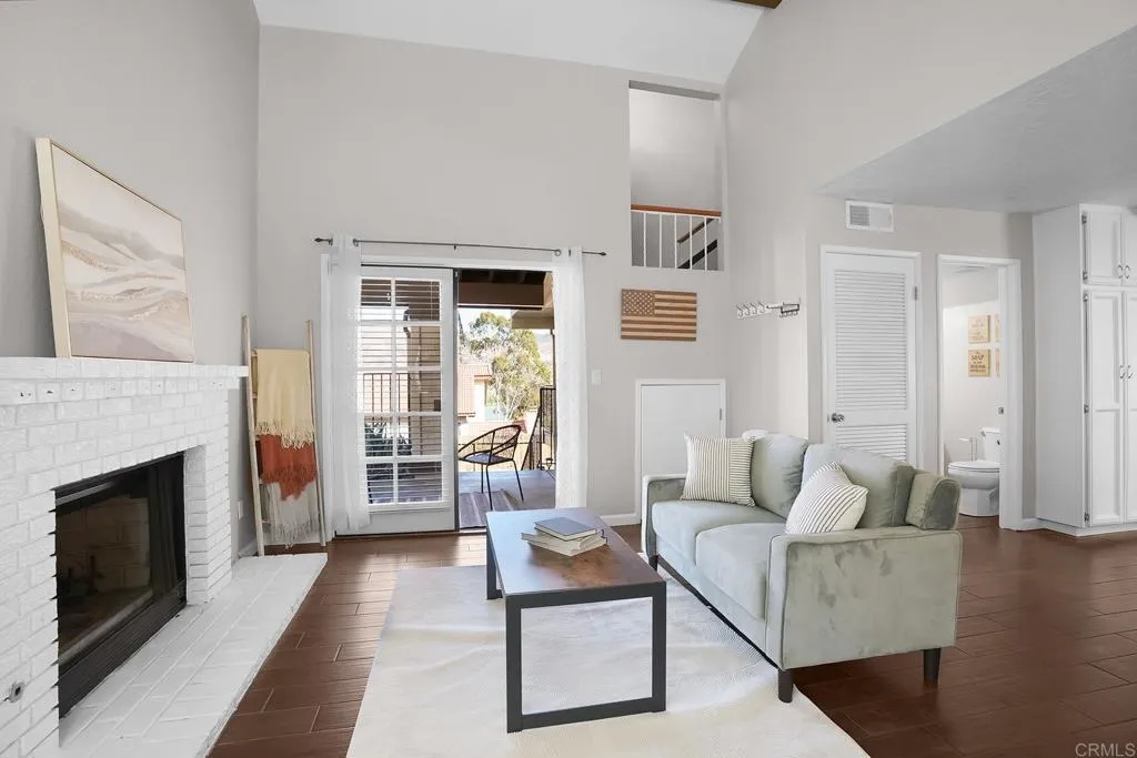 https://cdn.realtyfeed.com/cdn/127/306720673/e8478a757f6afac629beac2720e9aeca.webp