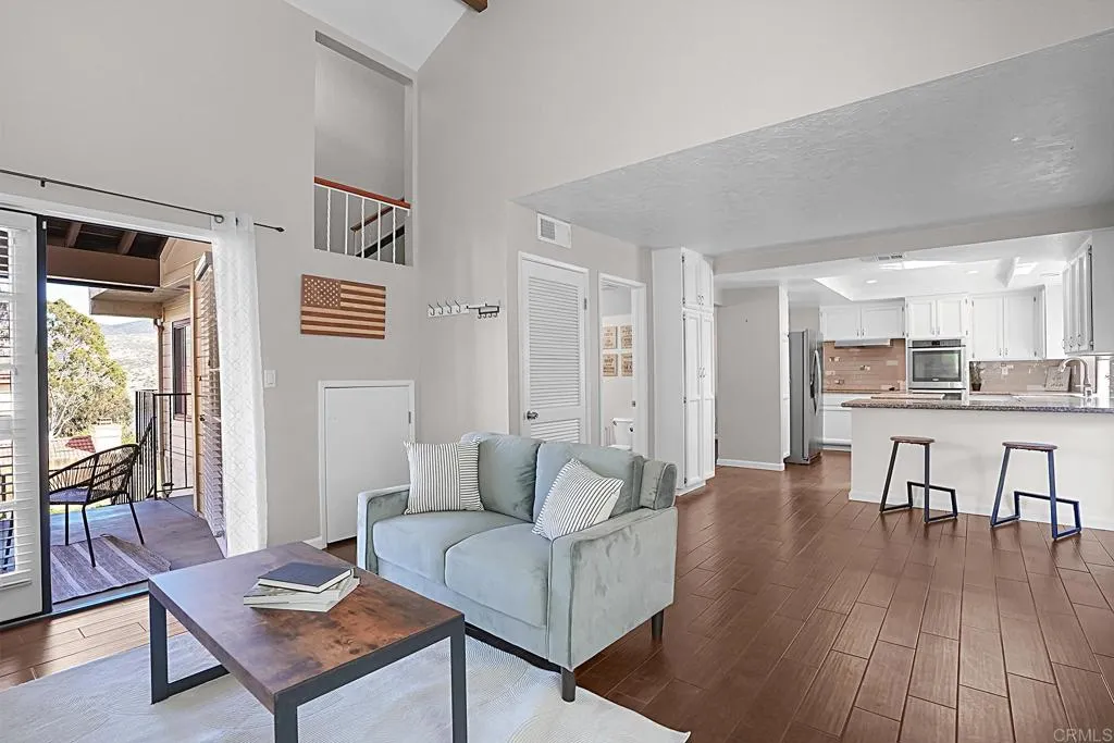 https://cdn.realtyfeed.com/cdn/127/306720673/f7a838ff4a5cca62ec8e3924837c8019.webp