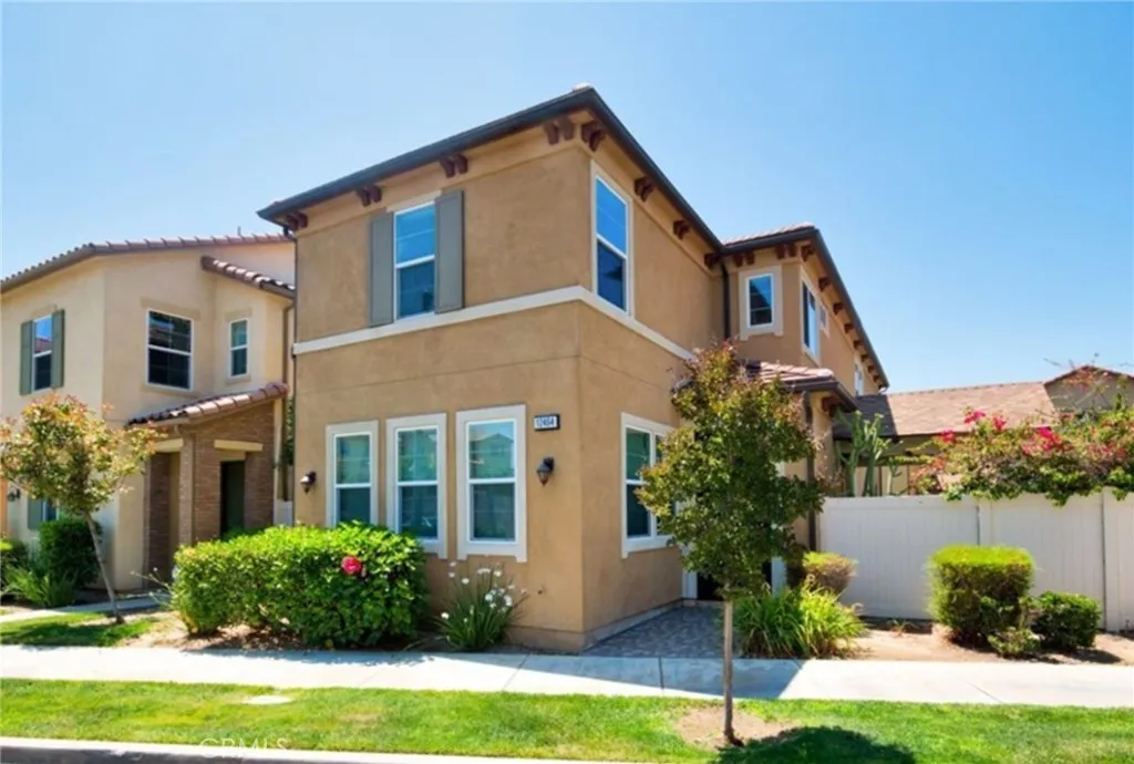 Santa Fe Springs, CA 90670