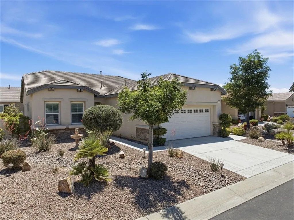Apple Valley, CA 92308