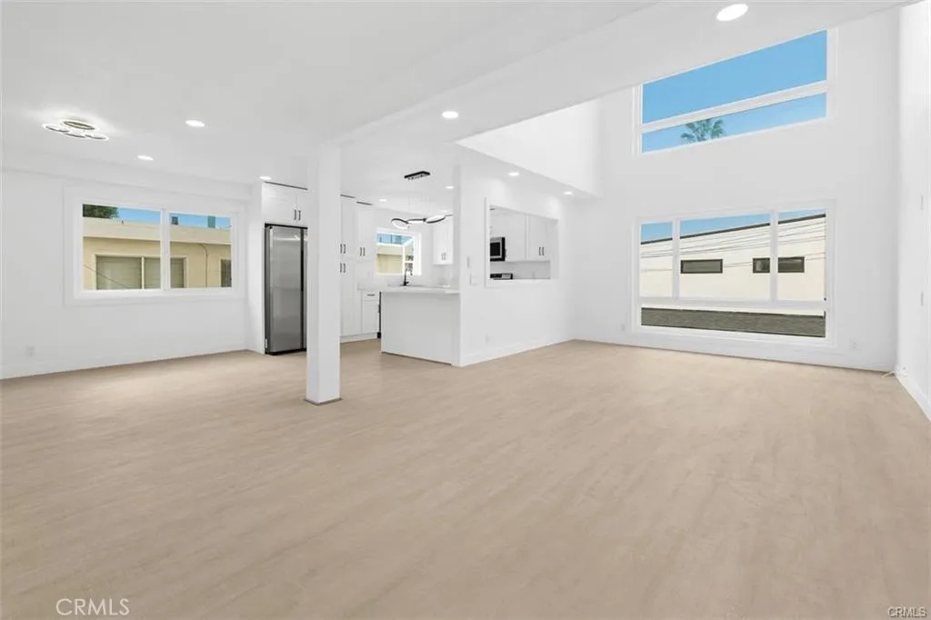 Corona Del Mar, CA 92625