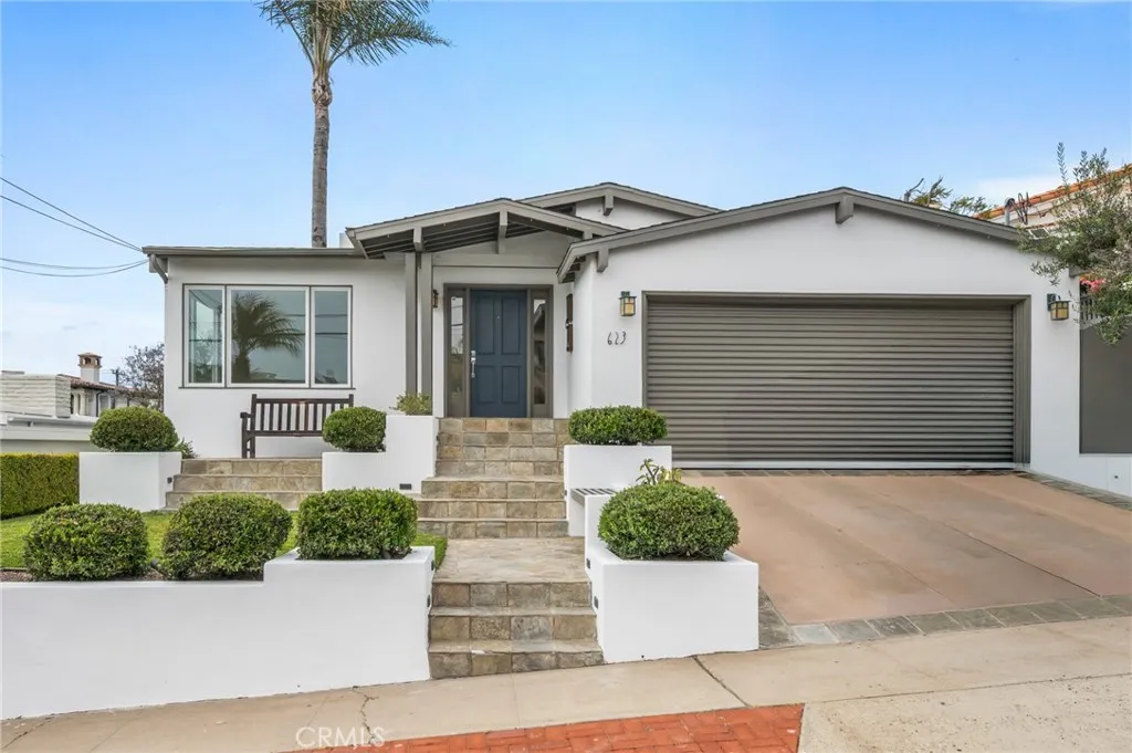 Manhattan Beach, CA 90266