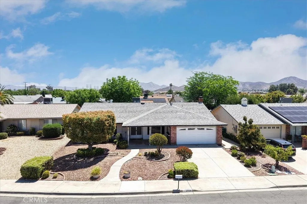 $750,000+ $750,000+