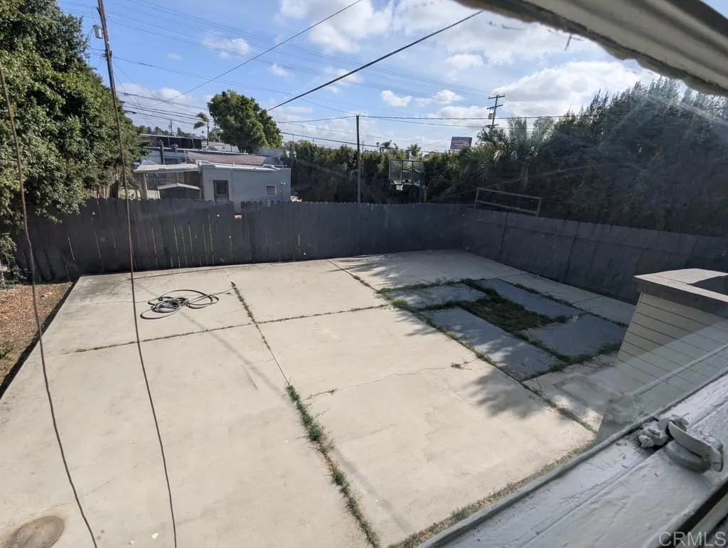 https://cdn.realtyfeed.com/cdn/127/306720791/87c5fd1d5adbcc14ec53efdbb9dea304.webp