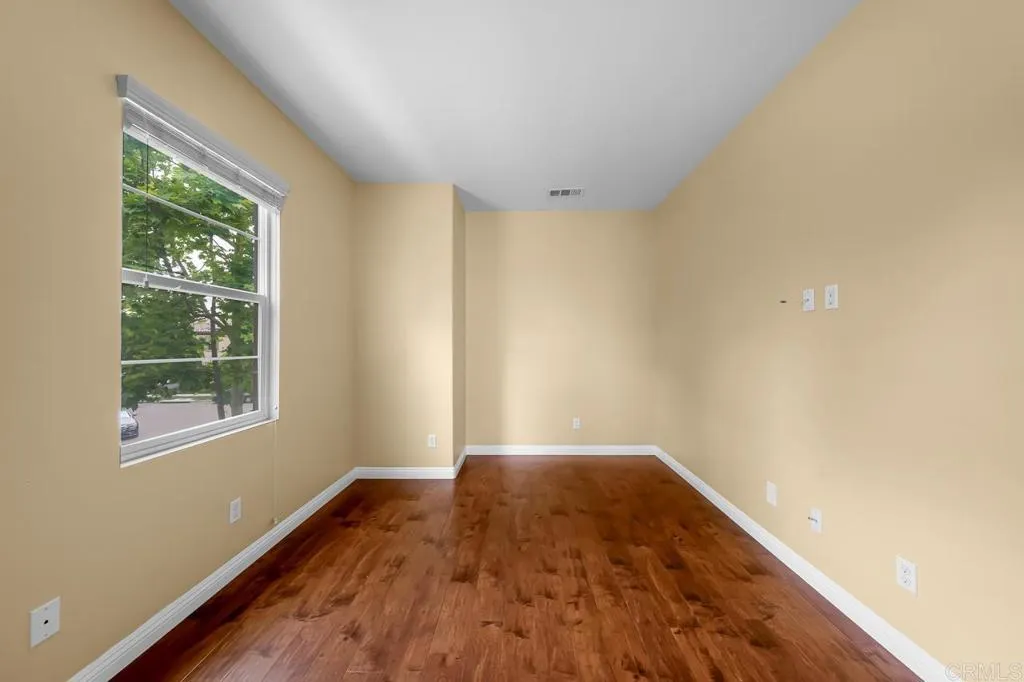 https://cdn.realtyfeed.com/cdn/127/306720820/3b2ac76963c4cfa8bed3c35cbc09e95e.webp