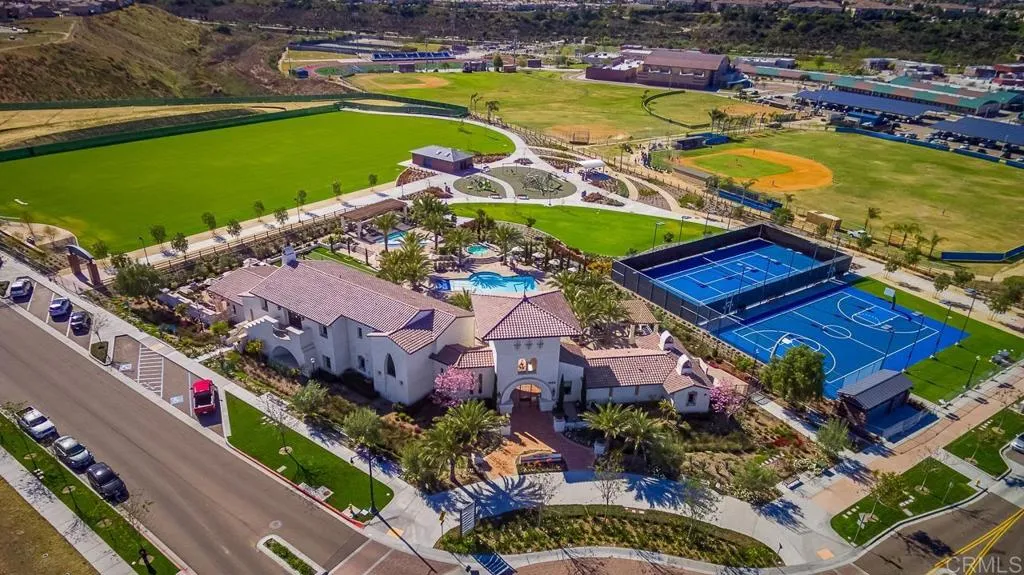 https://cdn.realtyfeed.com/cdn/127/306720820/dcffe18228d55a295c6931ec79127ae3.webp